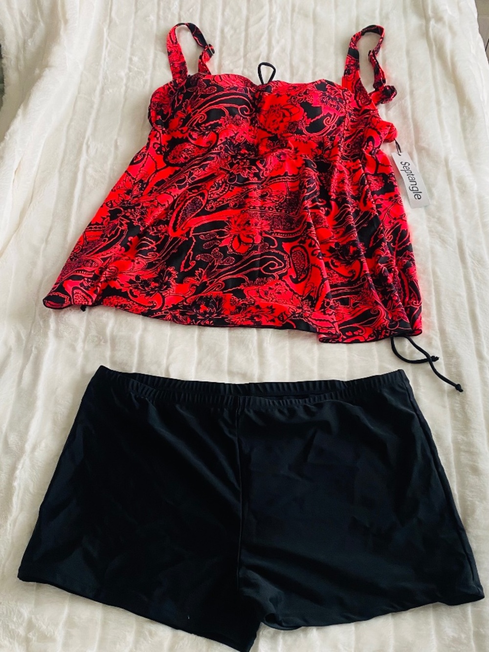 Plus Size 2-Piece Bathing Suits Tankini Top with black shorts  22w